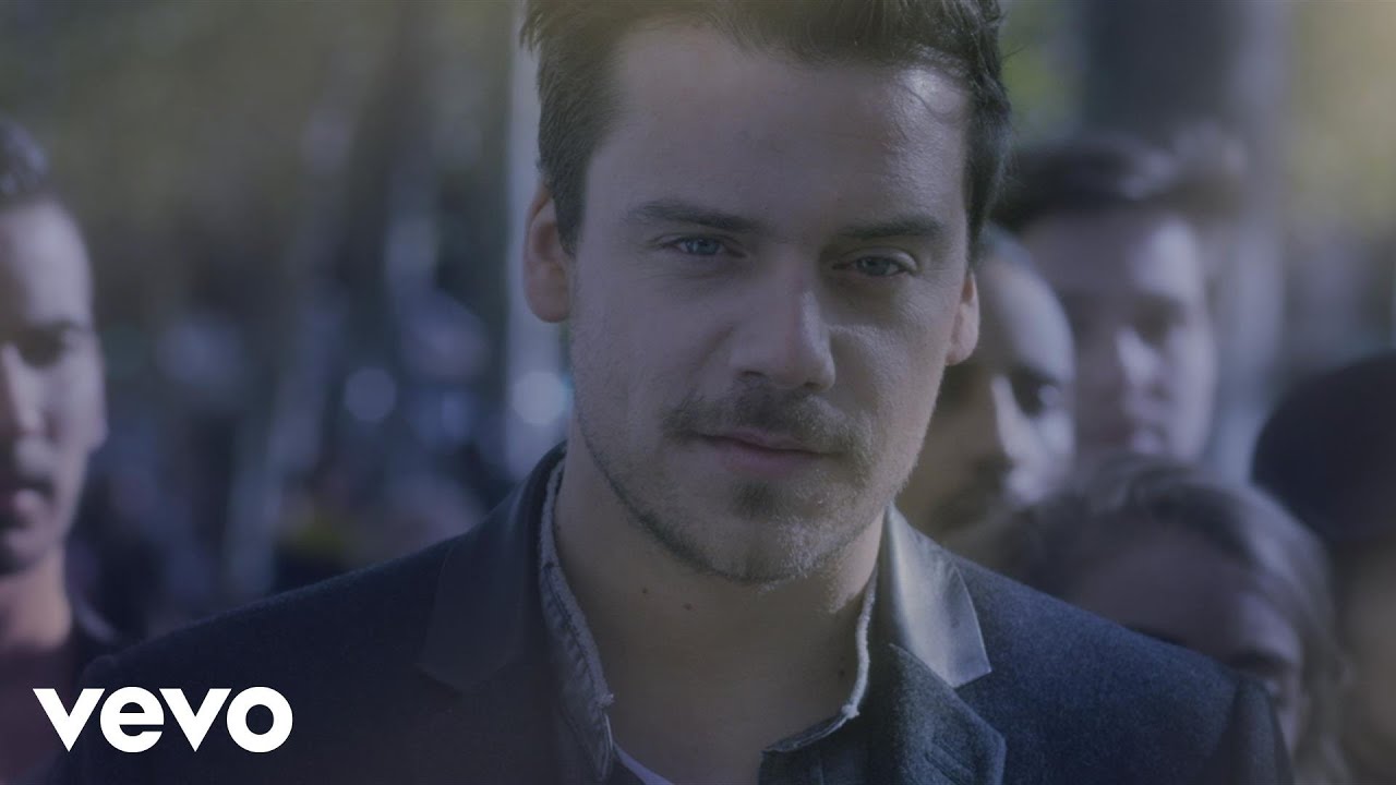 Brice Conrad - Eternelle 🎶 Official Music Video