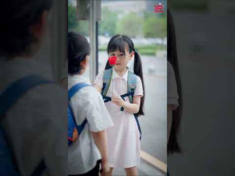 Magician Father Teach Her Daughter Magic 😘 ~ New Korean Shorts #movie #doonakdrama #koreandrama