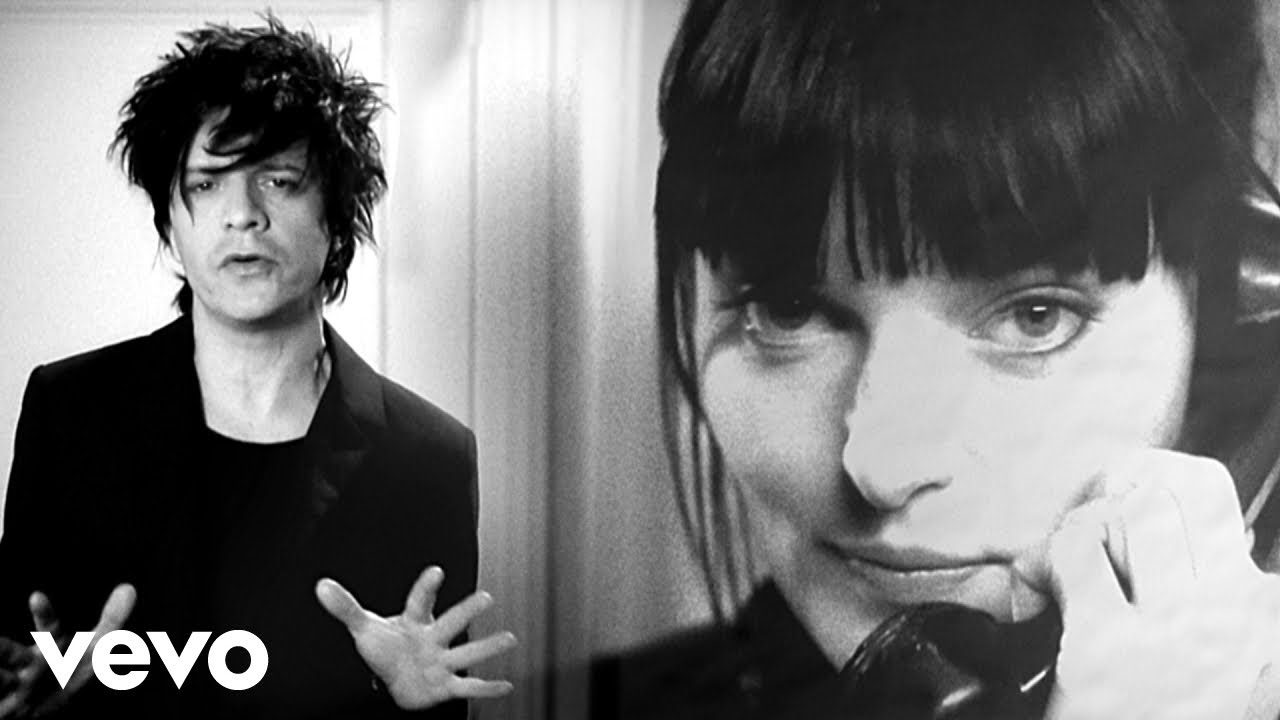 Indochine - Un Ange Ă Ma Table ft. Suzanne đ¶