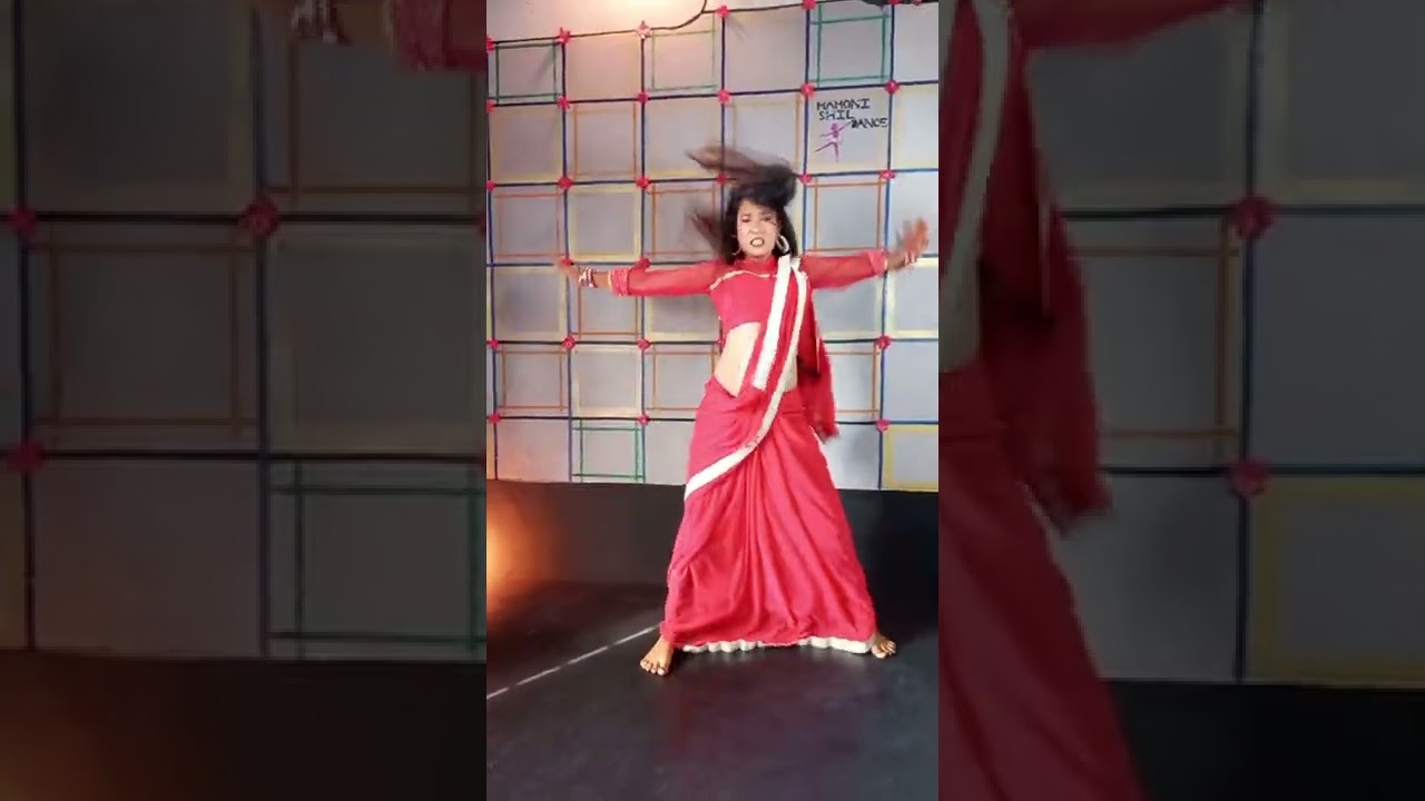 Catchy Bollywood Dance to 'Kate Nahin Kat Te' 🎶 | Mr. India Short Video