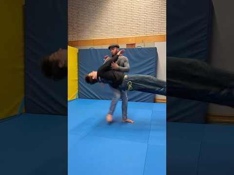 🕹️Judo throws for self-defense are perfect for clinch situations #judo #selfdefense #judotechnique