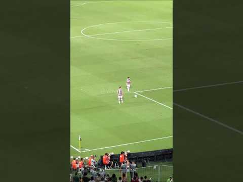 Gol absurdo do Renê de falta no Maracanã! 🤯🇭🇺 Fluminense 1x0 Ceará #futebol #fluminense #gol