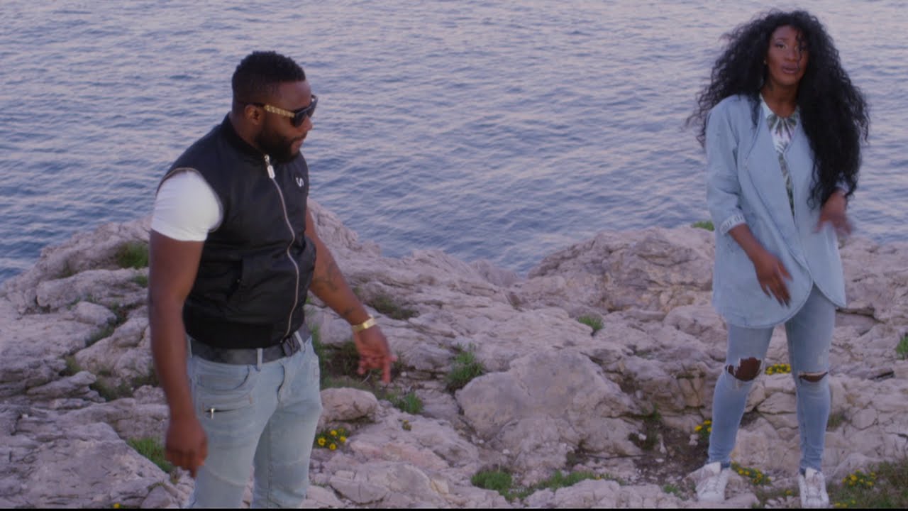 Aya Nakamura feat. Gradur - Super Héros (Official Video)