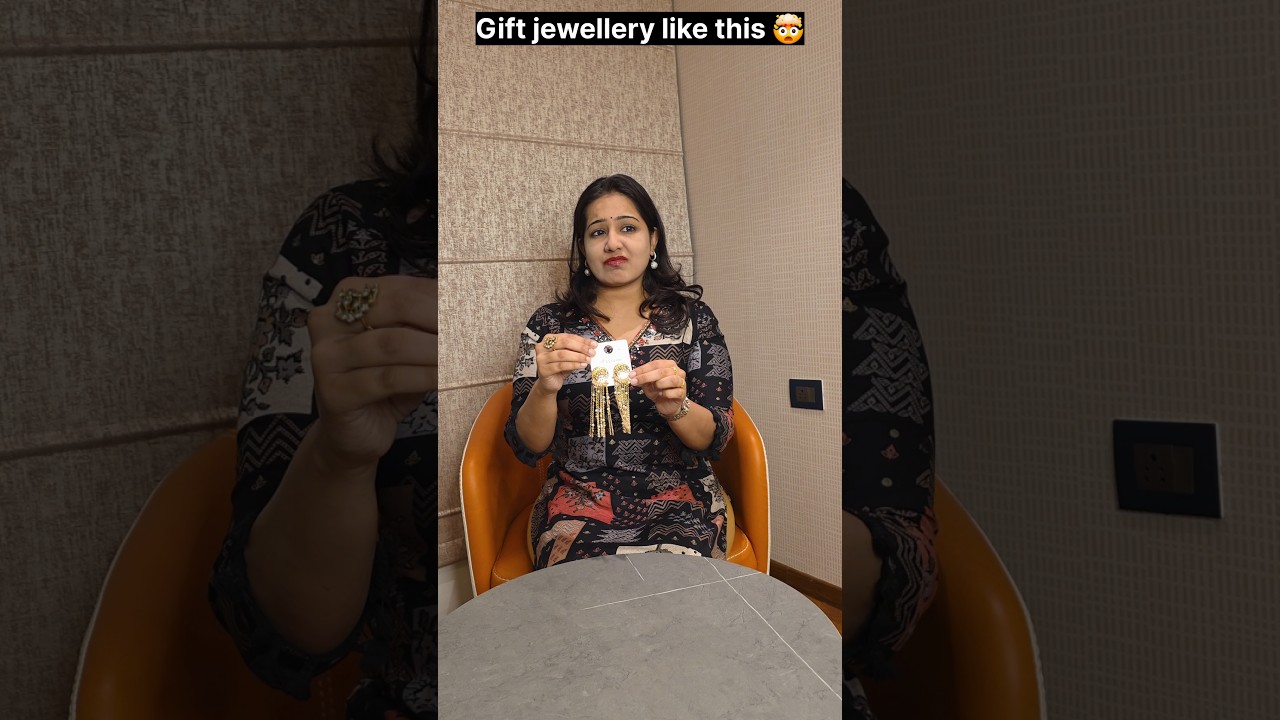 How to Perfectly Gift Jewellery: Tips & Tricks ✨
