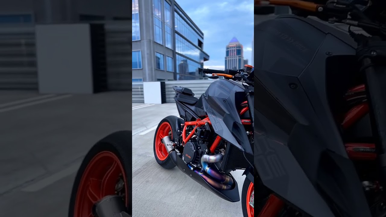 Duke 1390: The Monster Motorcycle ☠️