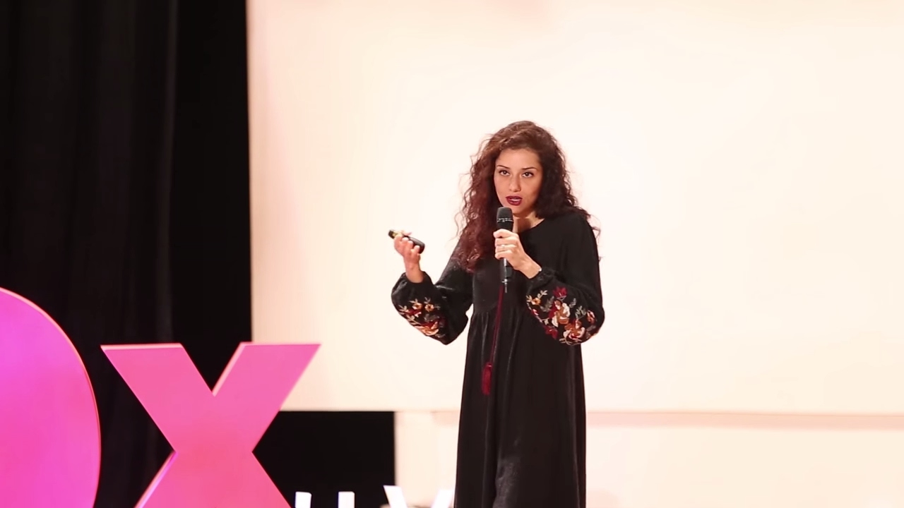 How a Scattered Journey Inspired a Jeweler’s Creative Vision ✨