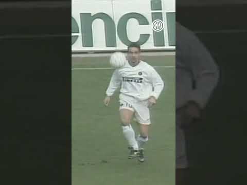 Verona 🆚 Inter 99/00 in under a minute: pure football sounds 🔊