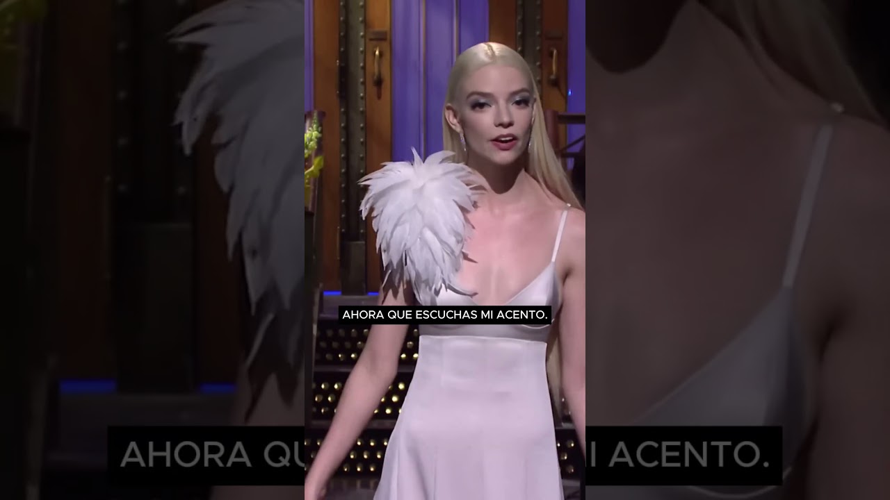 ANYA TAYLOR JOY EXPLICA SU ACENTO Y RAZA #shorts