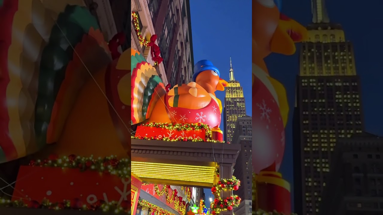 Macy’s Herald Square Prepares for 2024 Thanksgiving Parade 🎉