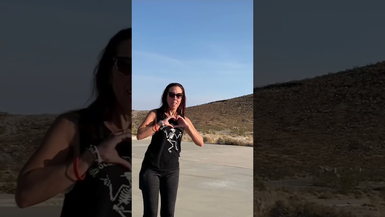 Experience the Thrill of Roller Skating in Death Valley! 🛼🔥