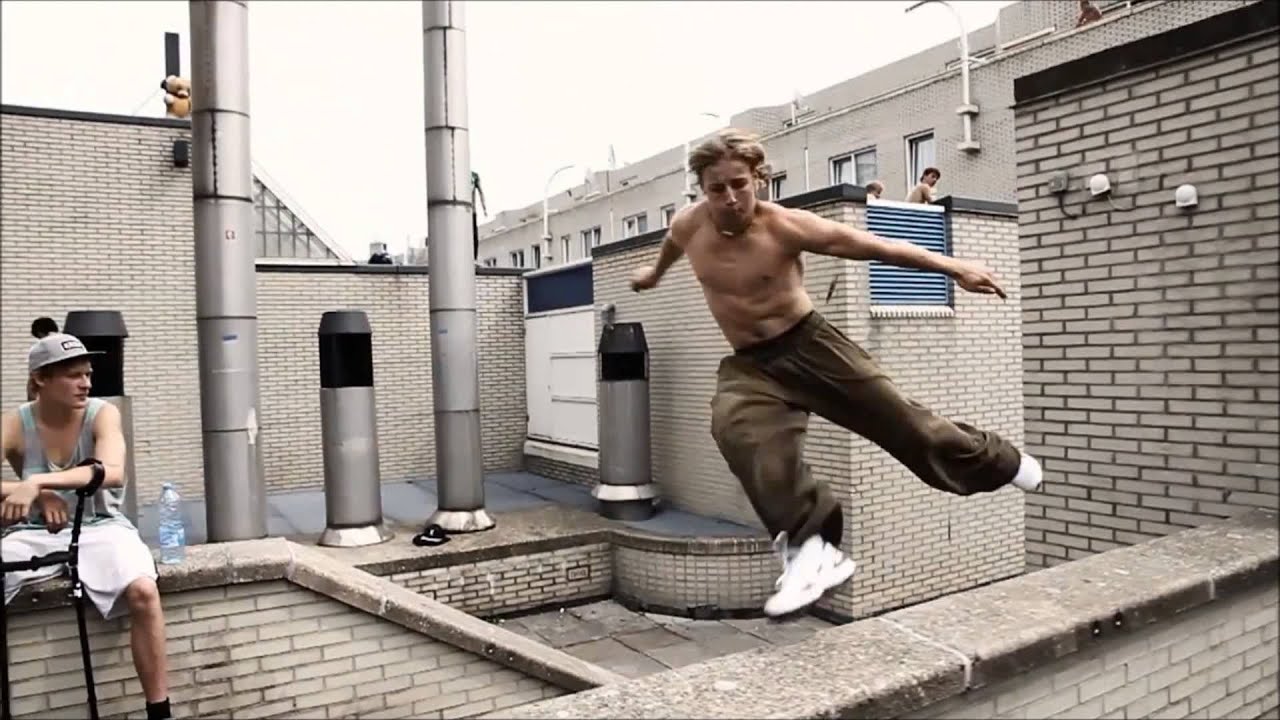 Top Parkour & Freerunning Stunts π