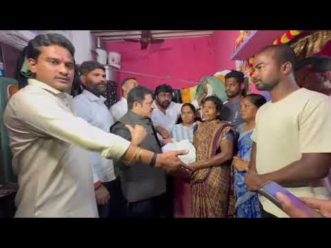 2/2 Visited and gave condolences to the family members of Late Smt.Rajashekhar 