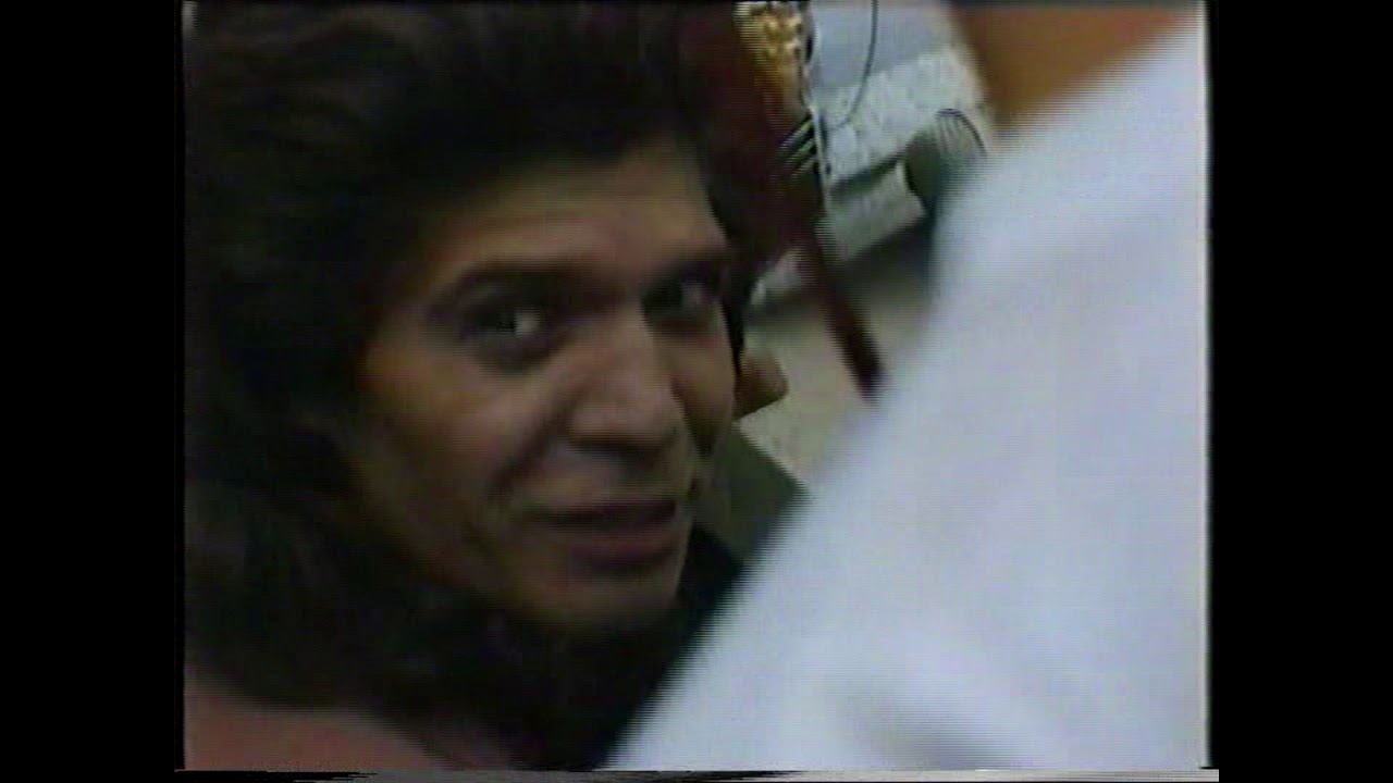 Camaron Singing Bulerías to Curro Romero While Bullfighting in 1988