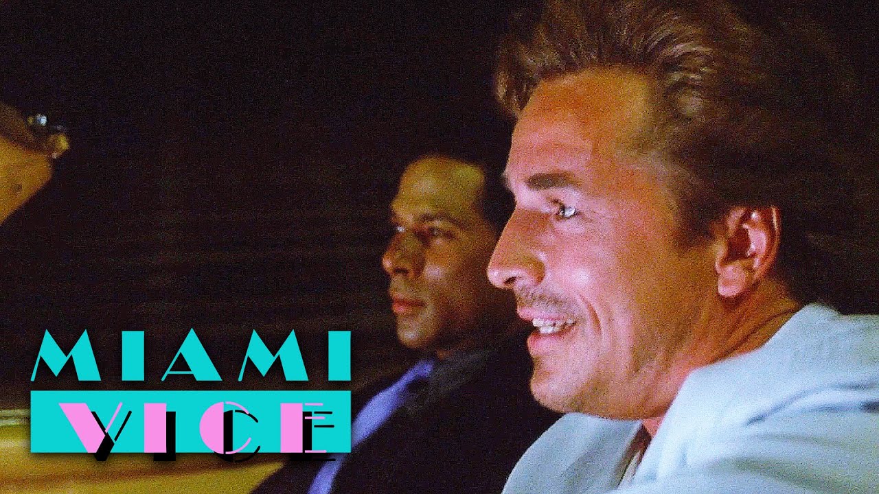 Night Chase with Porsche 906 on Miami Vice 🚗