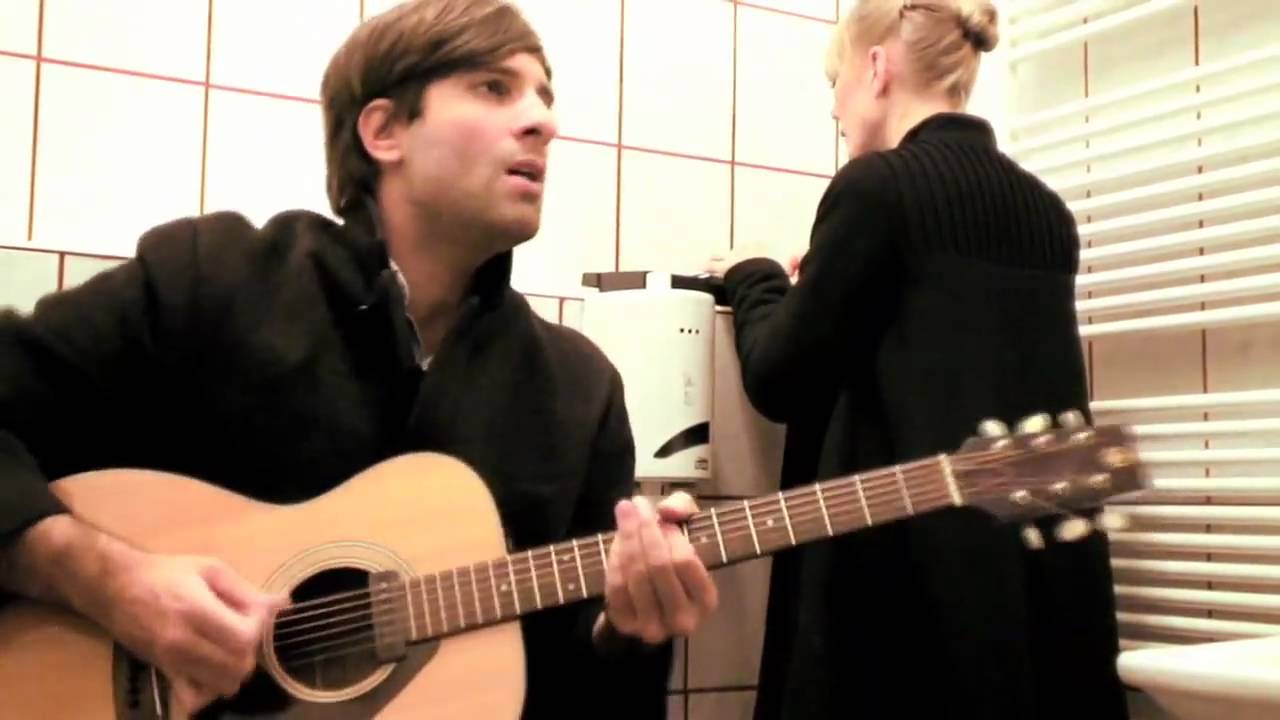 Shout Out Louds Perform 'Fall Hard' on ZEIT ONLINE 🎶