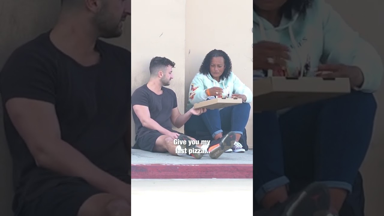 Heartwarming Moment: Homeless Mom Helps Stranger and What Happens Next ❤️