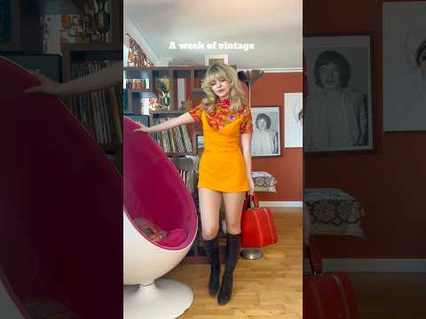 Which is your favourite? 🫶🏻⚜️ #70s #60s #vintage #vintagestyle #fashion