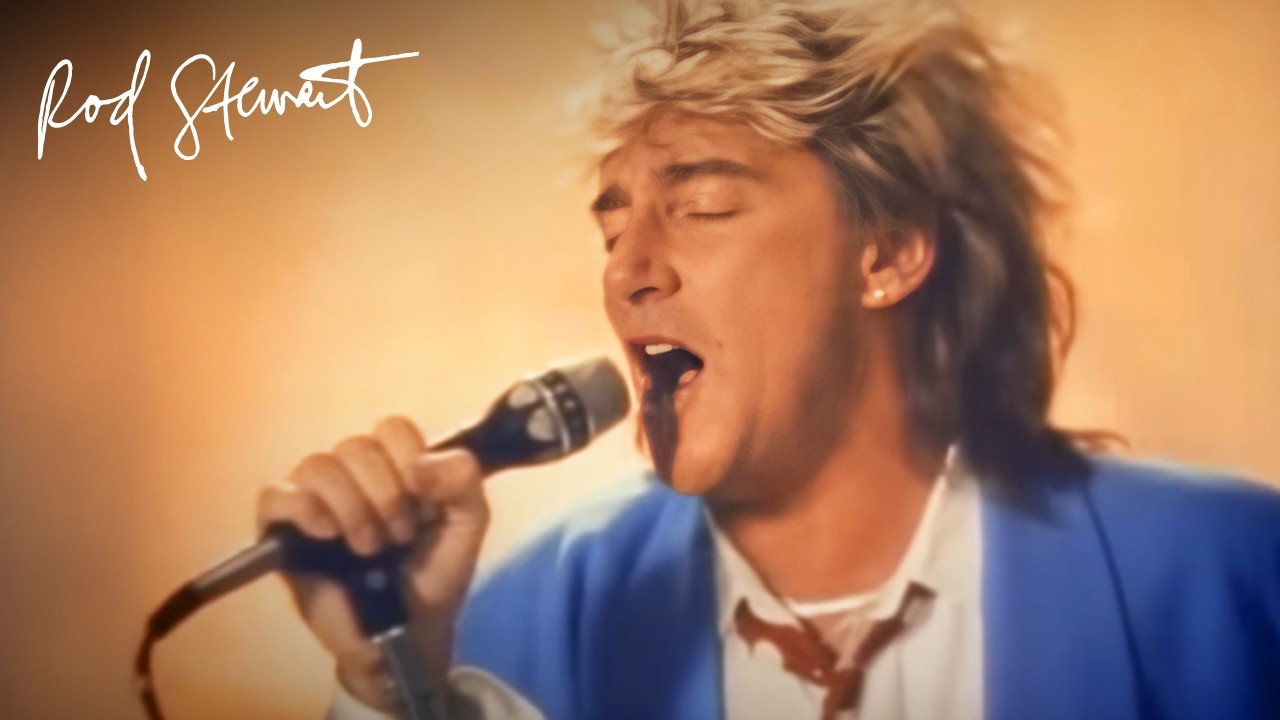 Rod Stewart - My Heart Can't Tell Me No (Official Video)