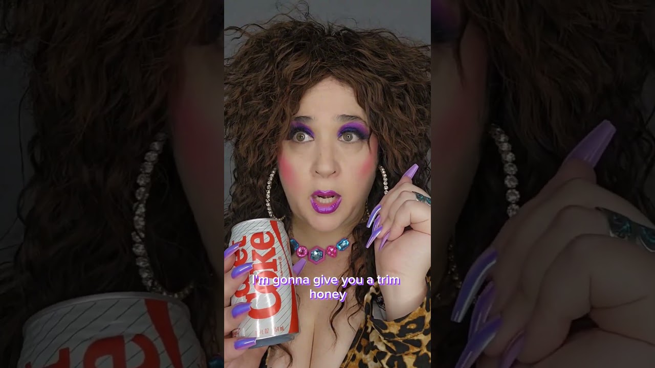 Hot Looks Salon 1989! #80s Vibe & Style