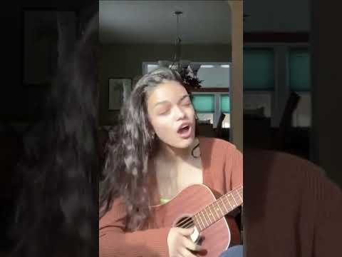 Rachel Zegler Performs 'House Of The Rising Sun' 🎶