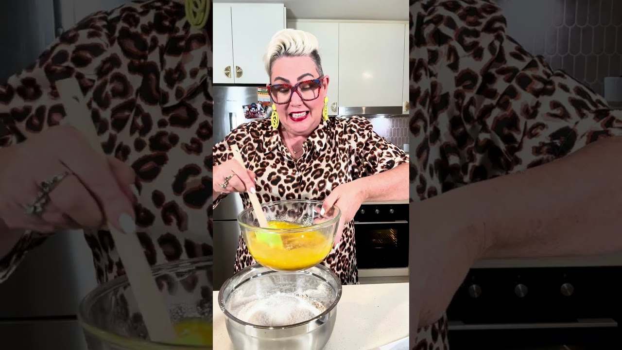 Easy ANZAC Biscuits Recipe 🍪