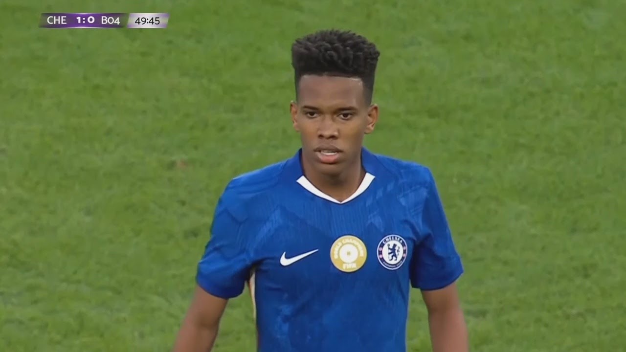 Estevão Willian Debuts for Chelsea vs Bayer Leverkusen ⚽