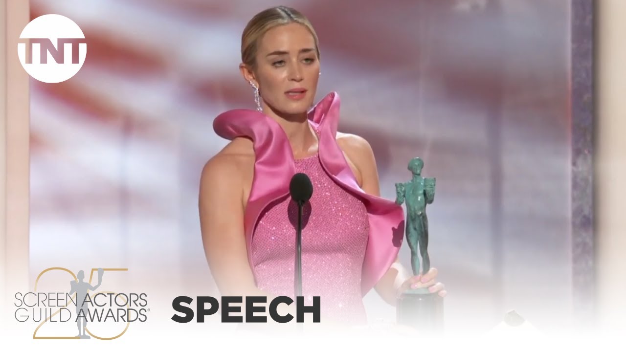 Emily Blunt Wins Supporting Actress at SAG Awards 🎬