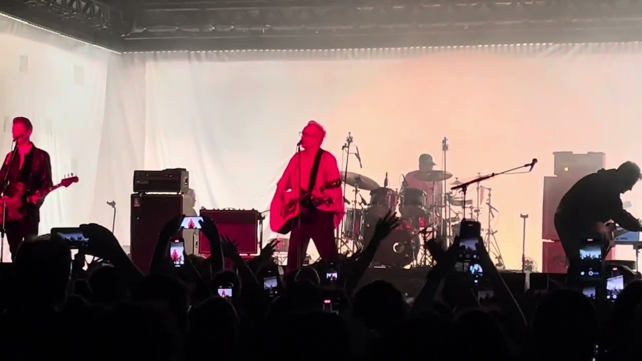 Travis Live in São Paulo - 11/05/24 🎶