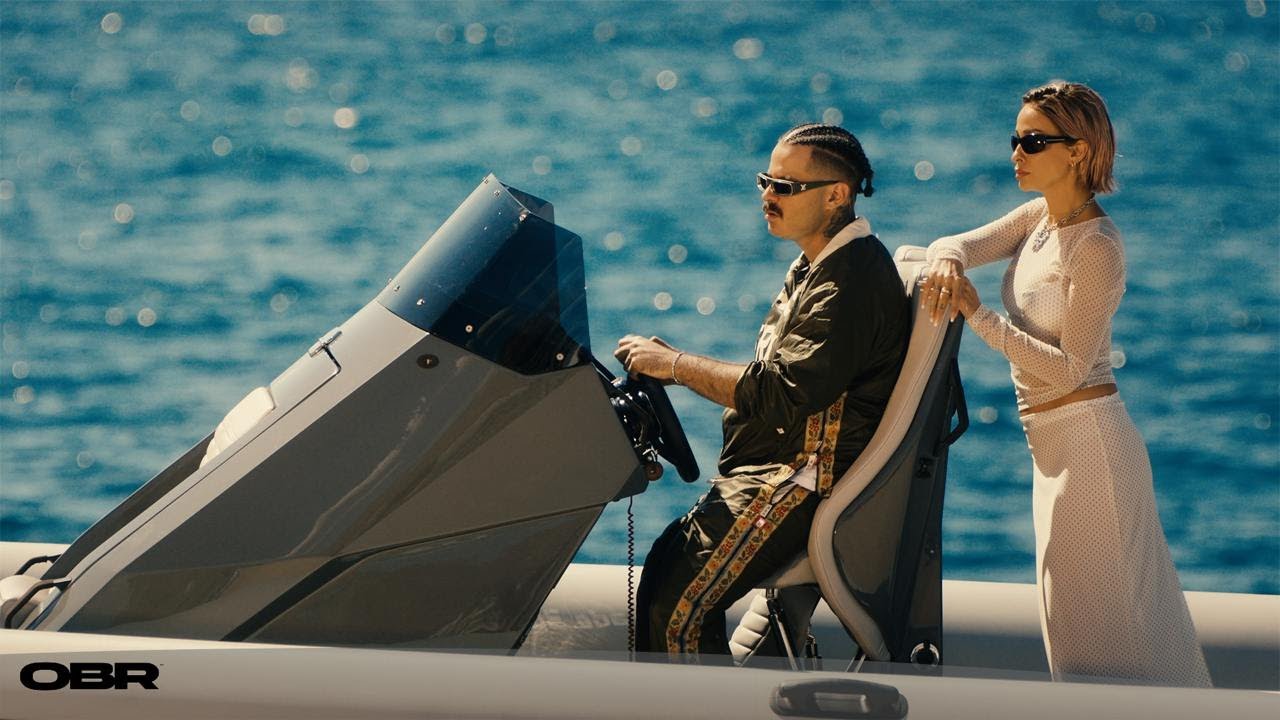 Saske & Eleni Foureira - 10' (Official Video) 🎶