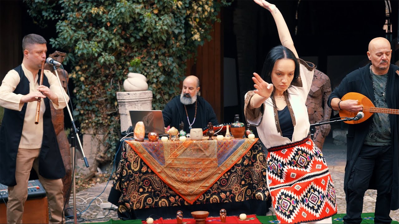 Majnoon ft. Billy Esteban & Aleksandar Jovevski - Zeytinburnu