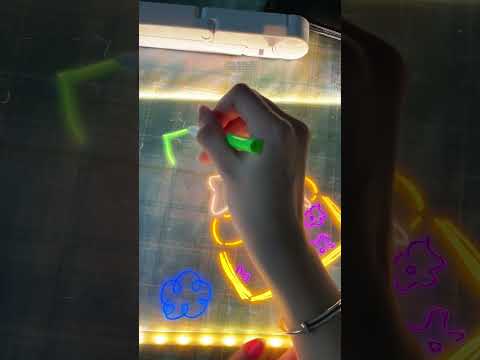 Perfect Gift Alert! #ledboard #lightboard #magicboard #drawing #fok