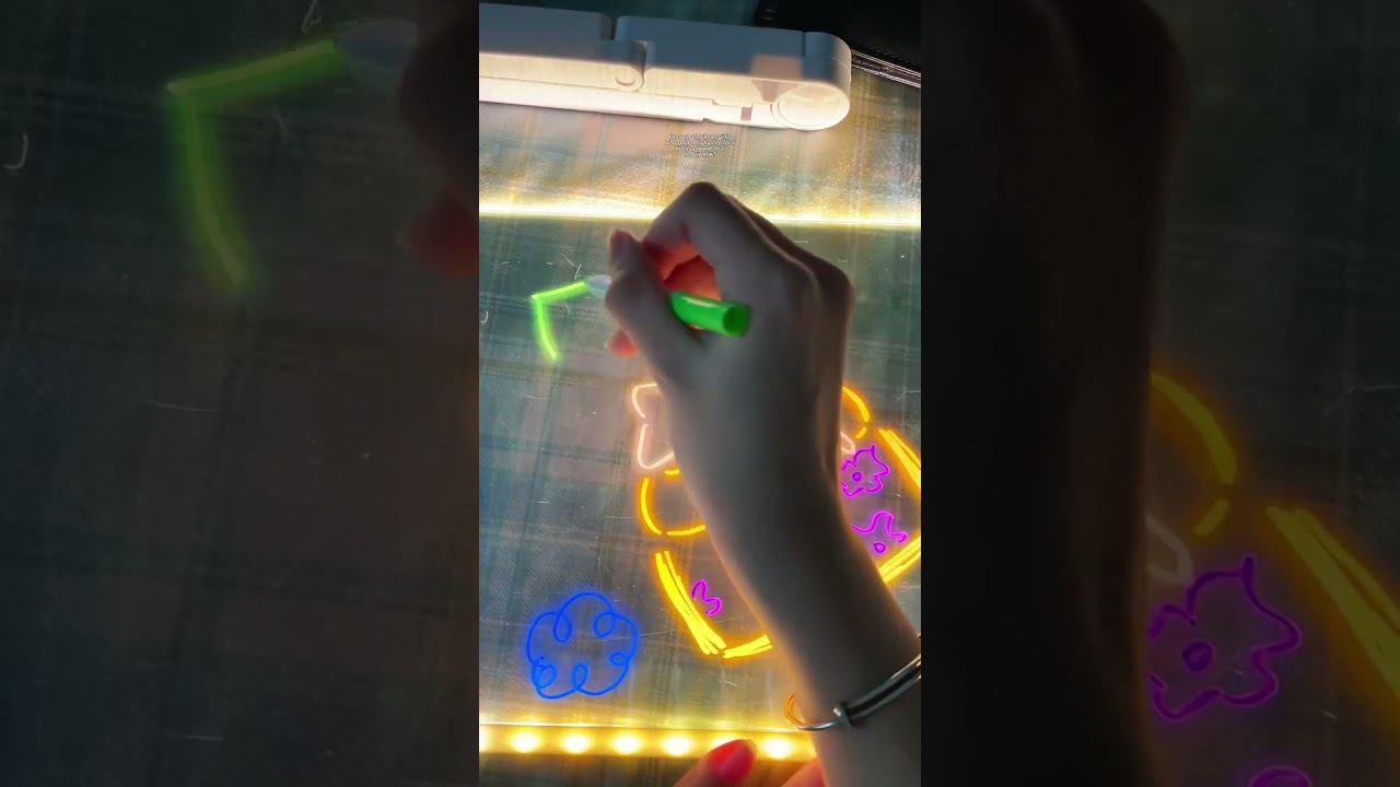 Discover the Ultimate Gift: LED & Light Boards for Creative Fun 🎁