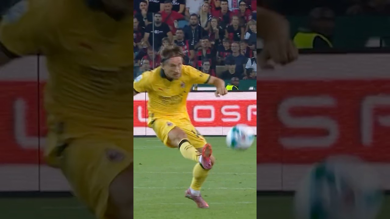 Maestro Magic 🪄 | Latest Football Kits Available Now! #Shorts