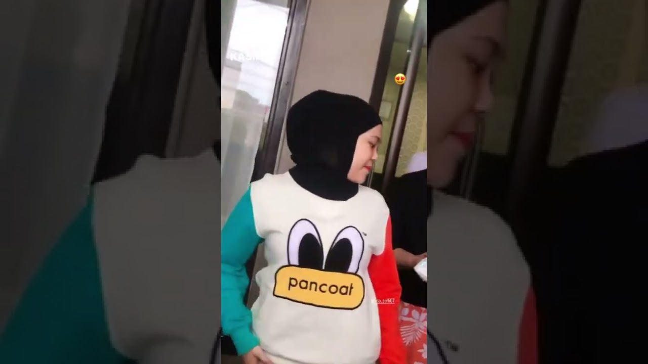 Selfi Yamma, Cantik Banget! β¨