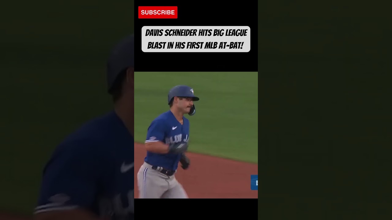 Davis Schneider Crushes a Home Run Over the Green Monster in First MLB At-Bat! ⚾️