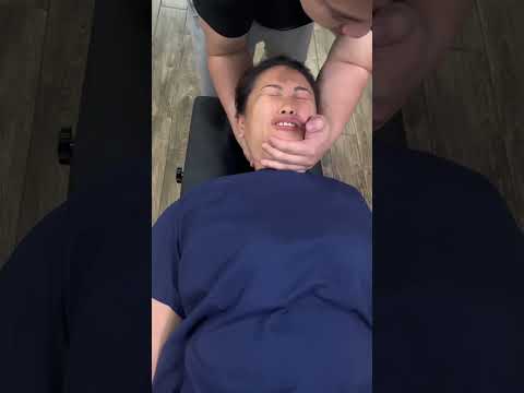 ĐIỀU TRỊ XƯƠNG KHỚP GAI - THOÁI HOÁ BẰNG NẮN CHỈNH THEO Y HỌC CỔ TRUYỀN