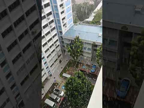 SINGAPORE WEATHER TODAY HEAVY RAIN