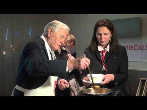 Valdas Adamkus paskelbė 10-osios labdaros akcijos „Maltiečių sriuba“ pradžią