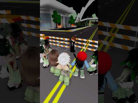 Bacon in a zombie apocalypse 😨 #shorts