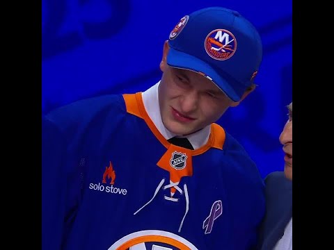Matthew Schaefer goes No. 1 overall to New York Islanders in the 2025 NHL Draft 🔥