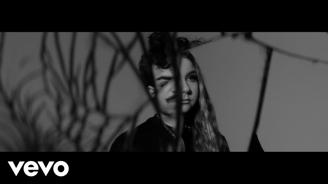 Valentina - T’es pas là (Clip Officiel) 🎶