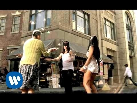 Red Hot Chili Peppers - Hump de Bump Music Video ๐ธ
