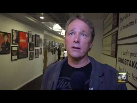 ZNews - Canopy Growth CEO Bruce Linton Shares His Tips on Legal Cannabis