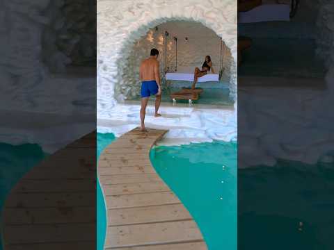 Couple Goals in Greece at Calilo Ios Resort 🇬🇷