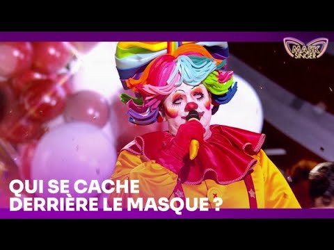 Le Clown chante Dalida's 'Mourir sur scène' 🎭