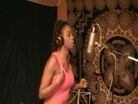 Adiouza Diallo - En studio