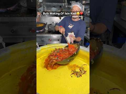 Jain Pakora Kadi Rs 219/- OnlyЁЯе░#youtubeshorts #trending #viralvideo #kadi #pakora #streetfood