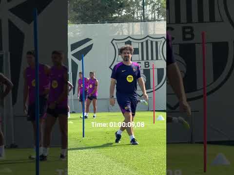Lamine or Roony — who’s faster? 🏎️ #fcbarcelona #football #shorts