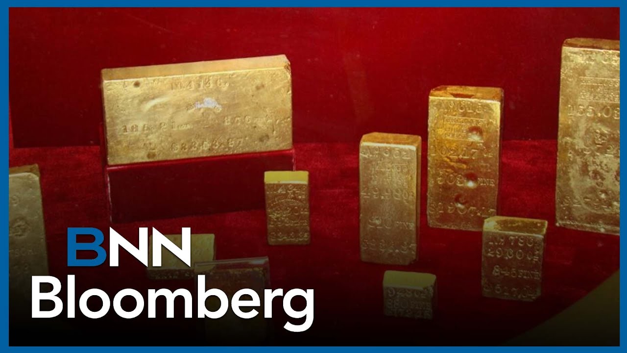 Gold climbs to new record high