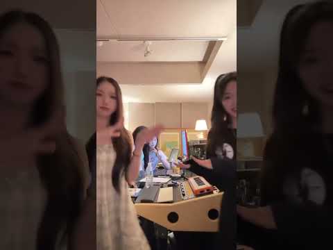 😘🫣 #지니어스 #Geenius #예영 #Yeyoung #시온 #Sion #미카 #Mika #안다미로 #Andamiro